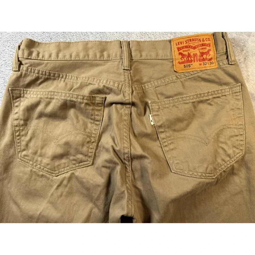 Levis 505 Regular Fit Jeans Mens 32x30 Tan Straight Leg Denim PC9-00505-0718